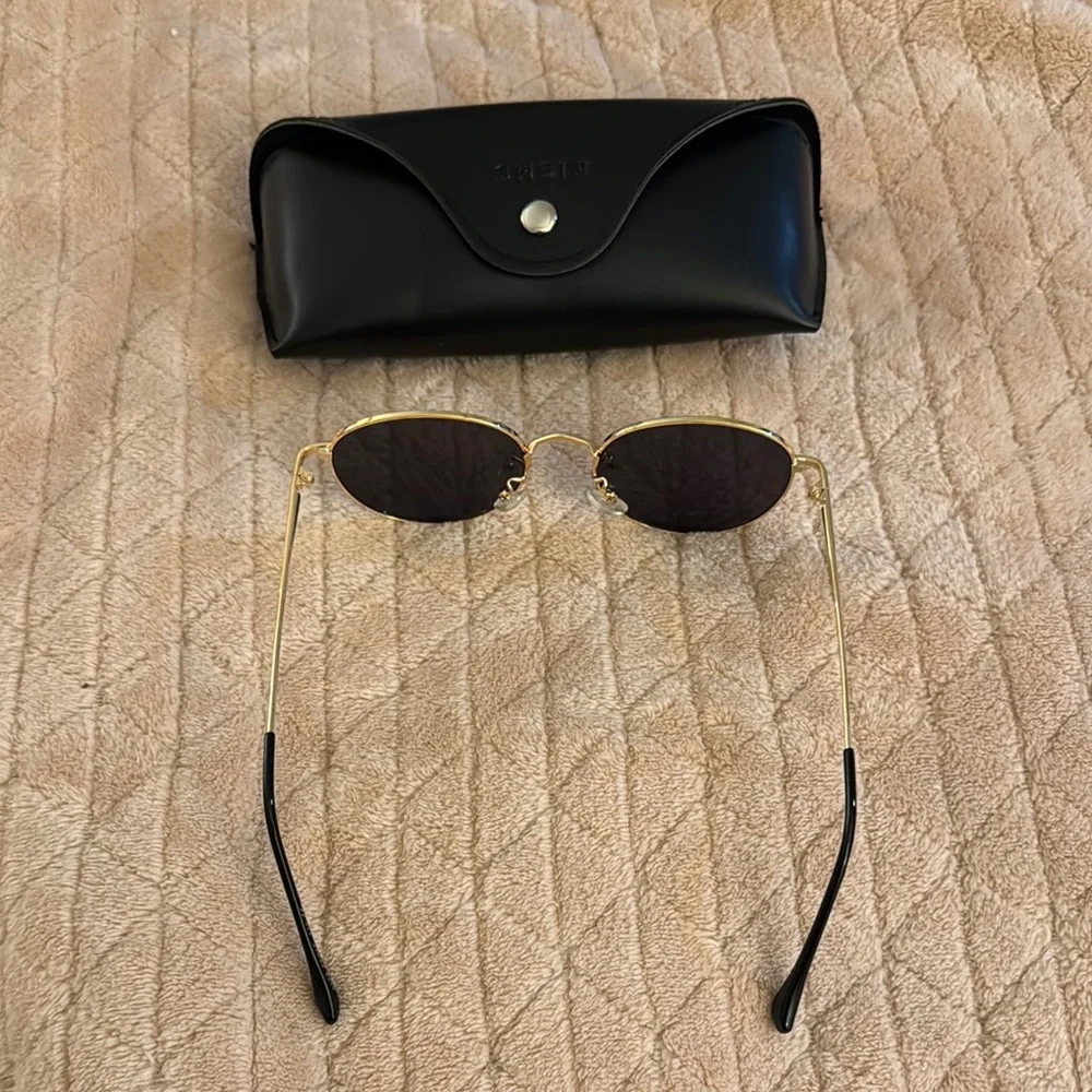 Shein Gold and Black Round Sunglasses